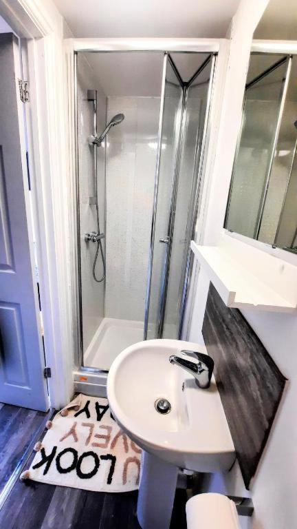 Premier Nottingham Studios - Burford Road Eksteriør bilde